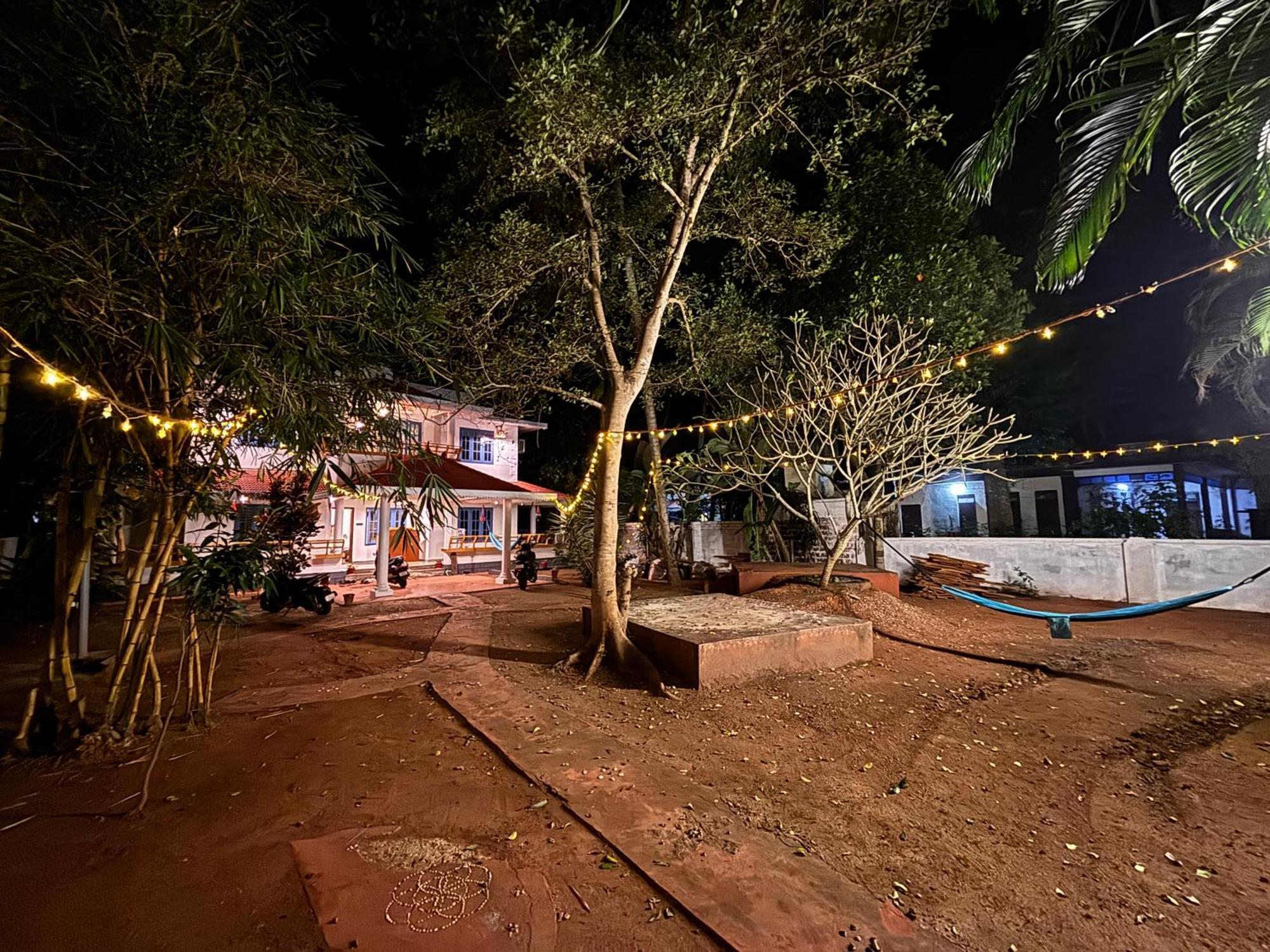 Barefoot Hostels, Varkala Exterior photo